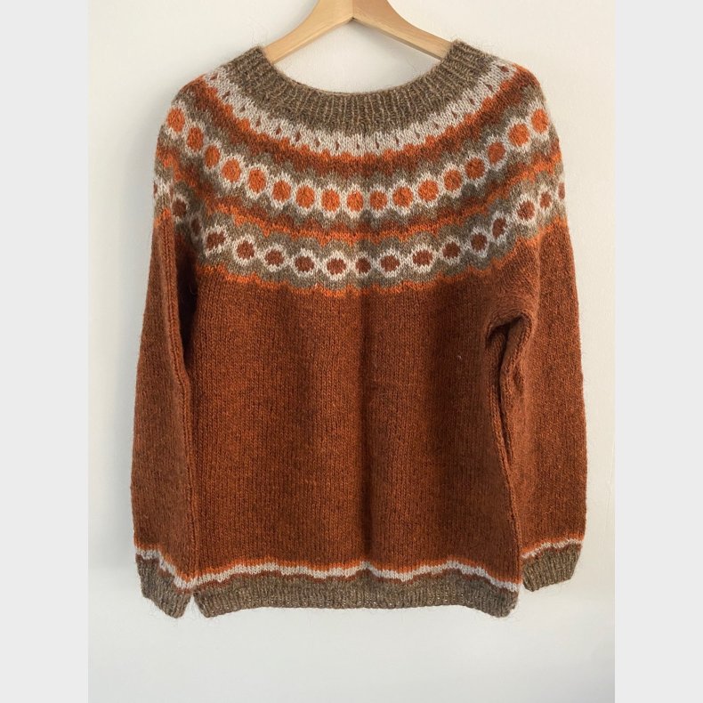 Islandsk sweater, strrelse XL, strikket i Lettlopi